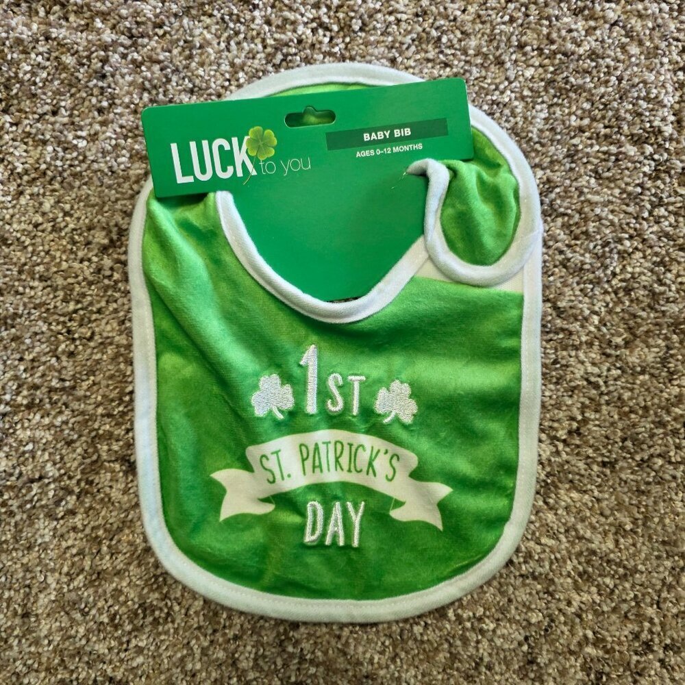 Baby's 1st St. Patrick's Day Green & White Bib